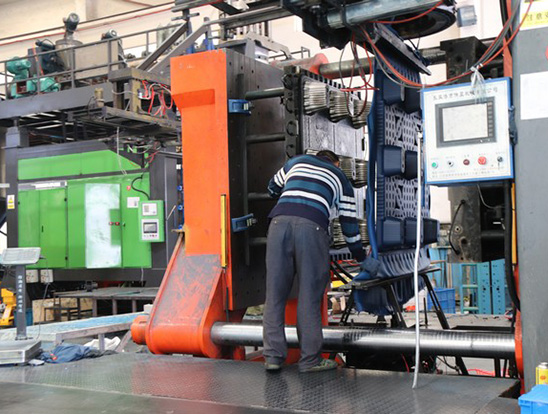 吹塑托盤第一（yī）車間